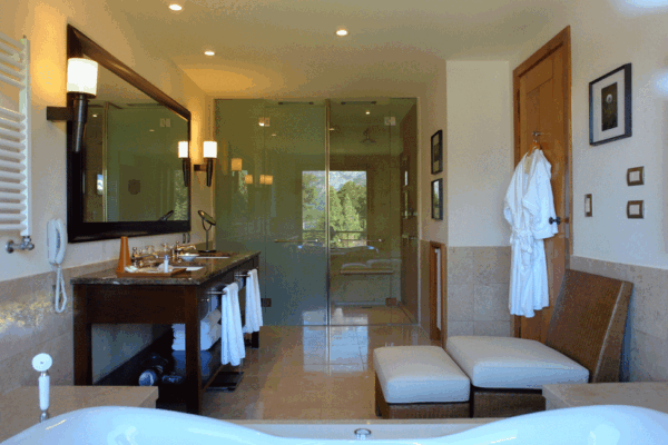 FLB-DISEÑO-&-ARQUITECTURA-DE-INTERIORES-LLAO-LLAO-HOTEL-650-PX-06