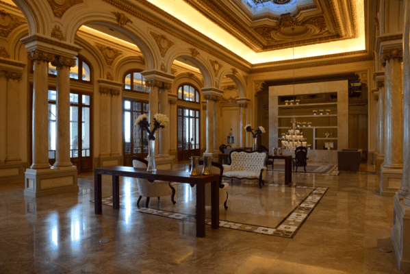 FLB-DISEÑO-&-ARQUITECTURA-DE-INTERIORES-SOFITEL-CARRASCO-HOTEL-650-PX-02